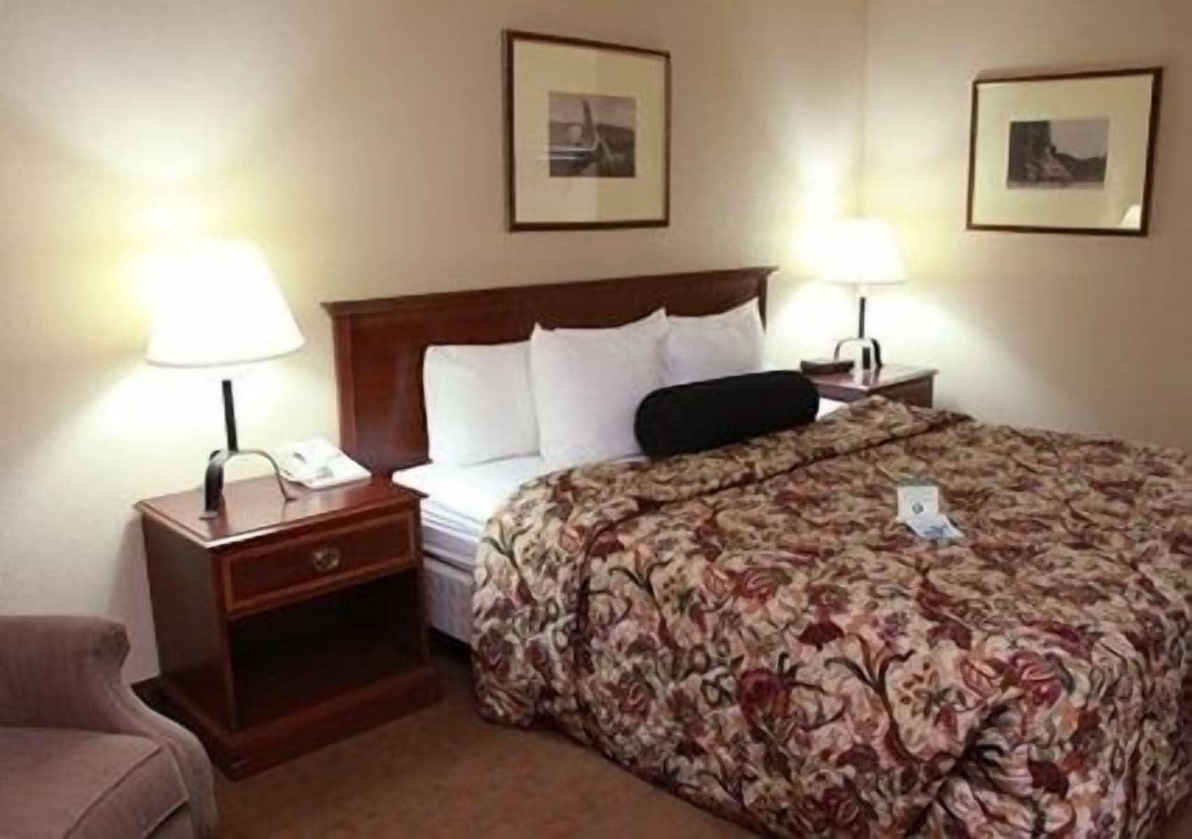 Rodeway Inn Fort Morgan Εξωτερικό φωτογραφία