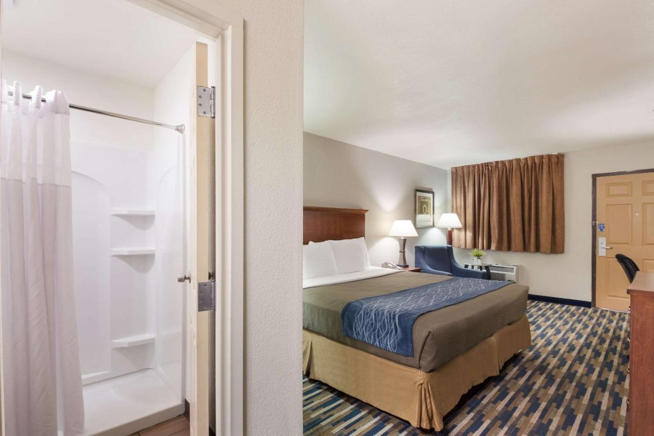 Rodeway Inn Fort Morgan Εξωτερικό φωτογραφία