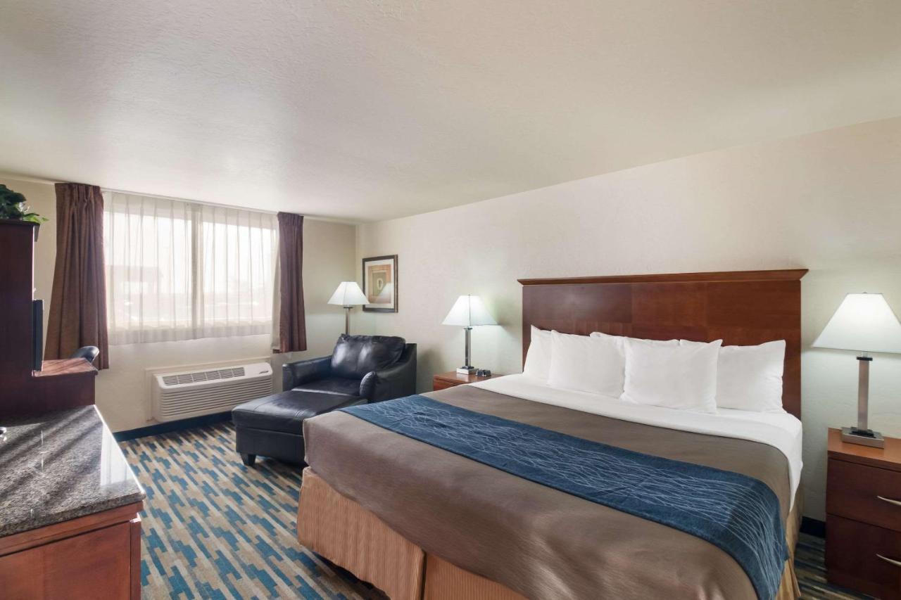 Rodeway Inn Fort Morgan Εξωτερικό φωτογραφία