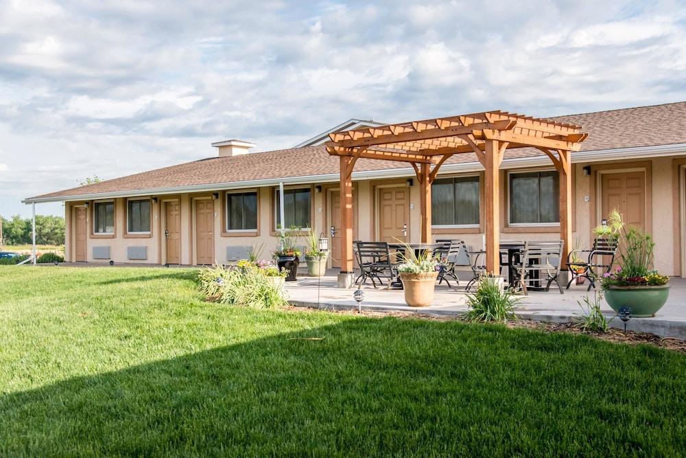Rodeway Inn Fort Morgan Εξωτερικό φωτογραφία